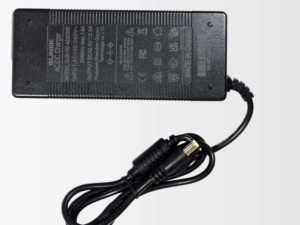 Cargador premium 42V 2A (conector DC5525) [Suniik]